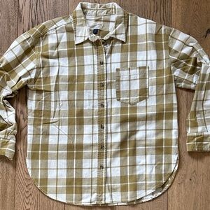 Universal Threads Oversized Plaid Button-down Shirt Size Small NWOT